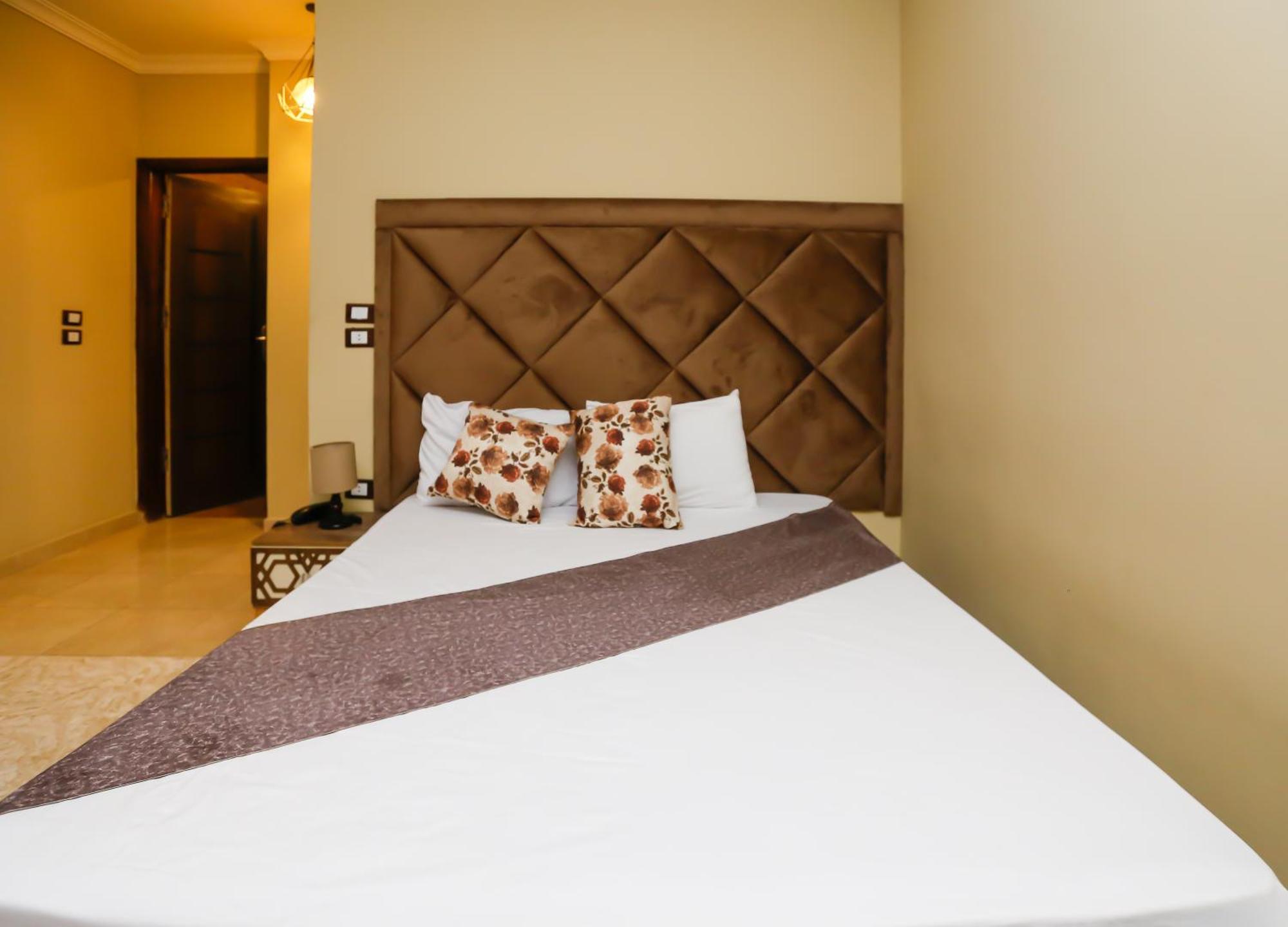 Master Pyramids Hotel Al Kawm al Akhdar 外观 照片