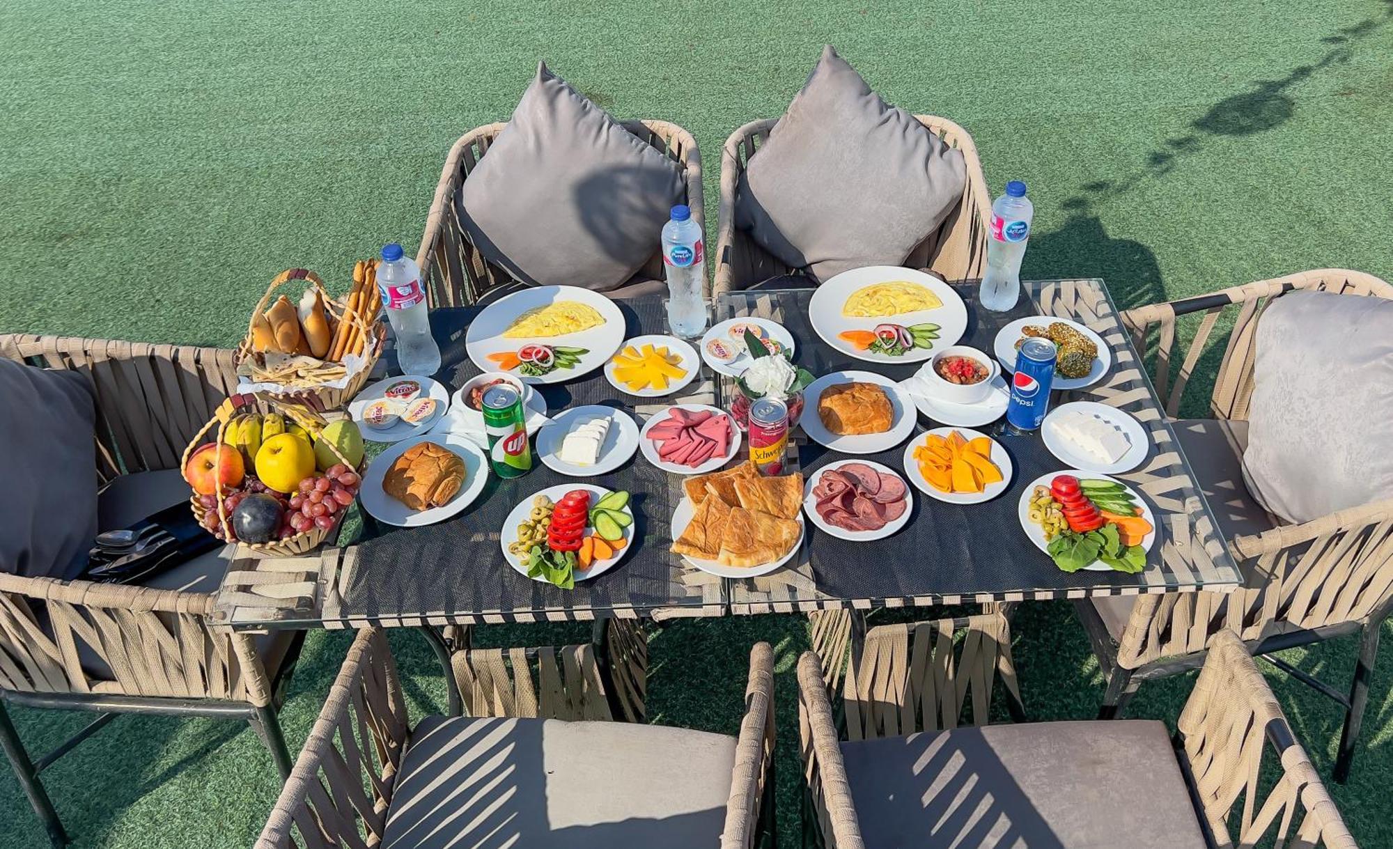 Master Pyramids Hotel Al Kawm al Akhdar 外观 照片