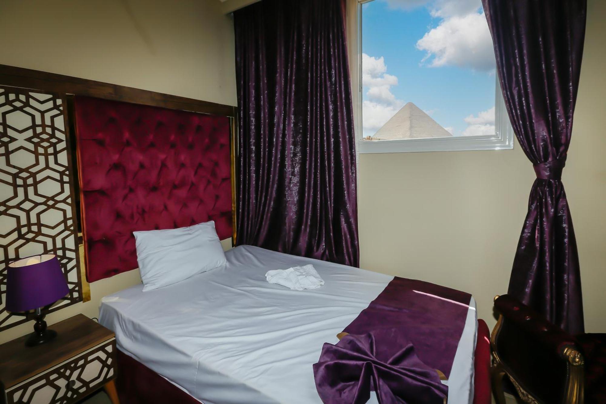 Master Pyramids Hotel Al Kawm al Akhdar 外观 照片