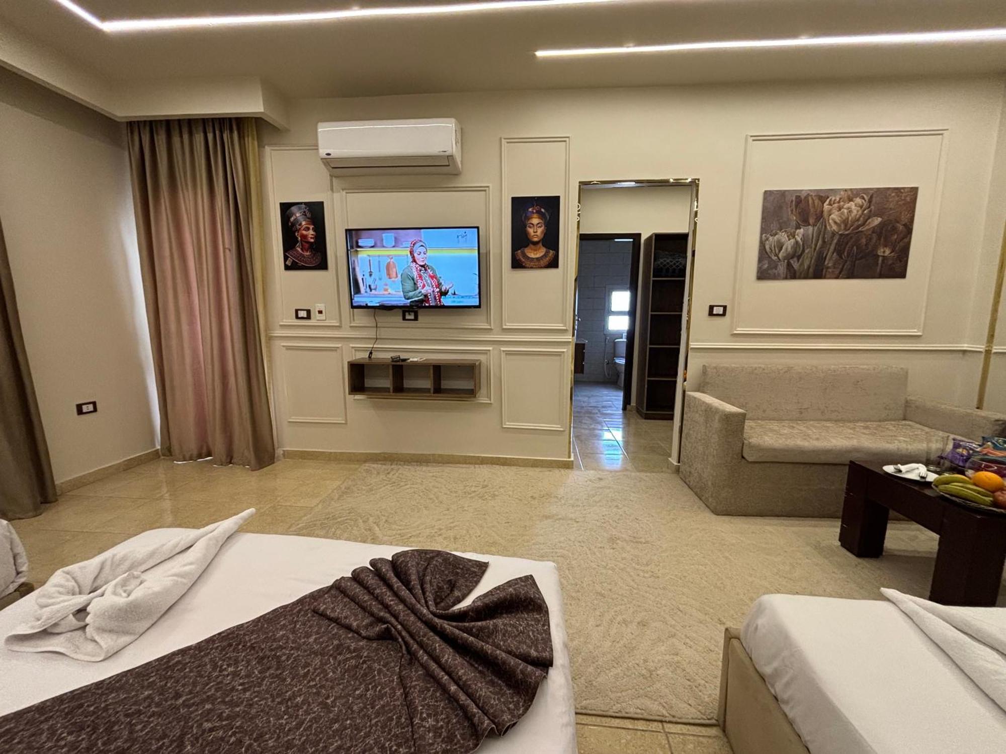 Master Pyramids Hotel Al Kawm al Akhdar 外观 照片