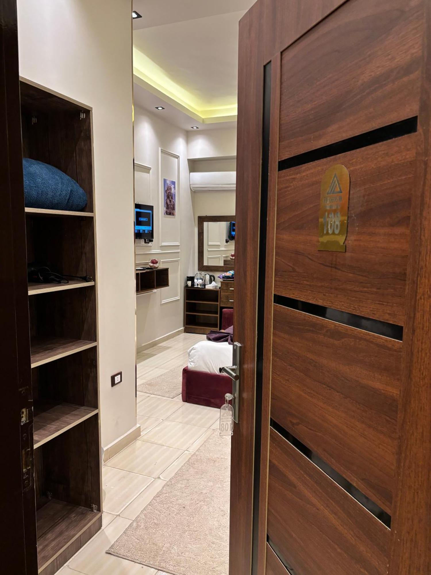 Master Pyramids Hotel Al Kawm al Akhdar 外观 照片